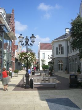 Roermond : Designer Outlet Center